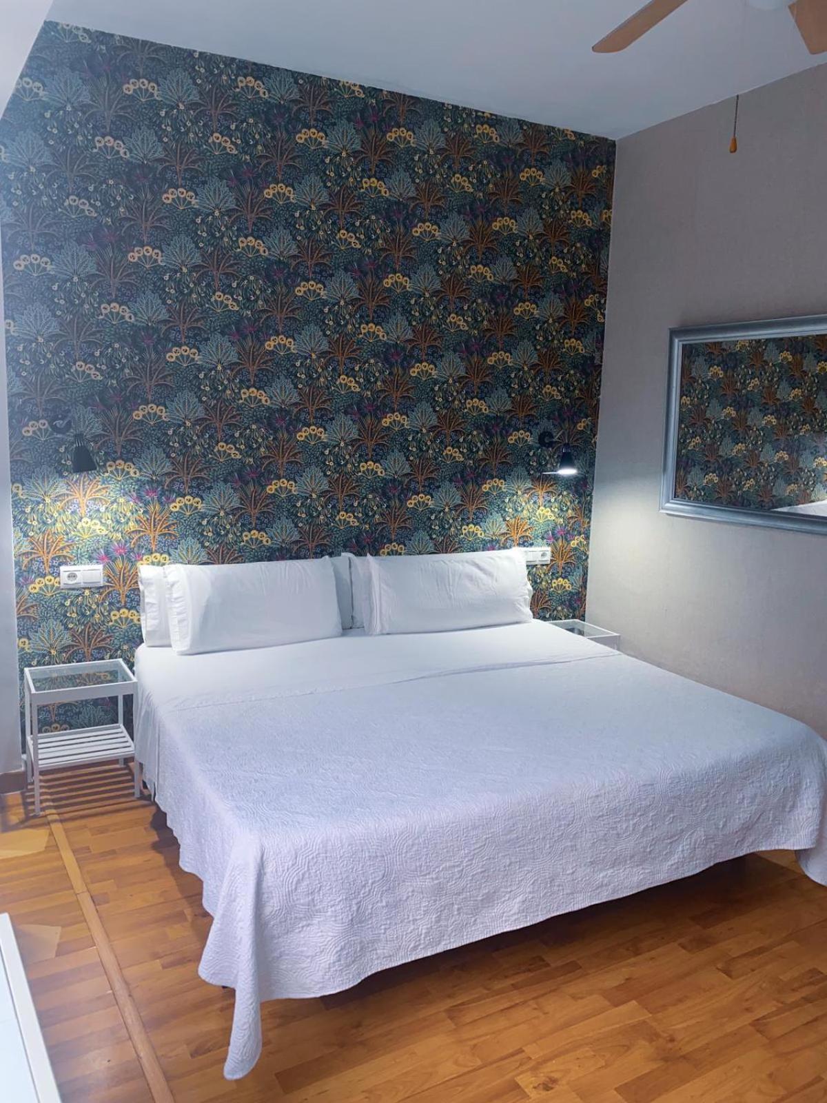 טורמולינוס Hostal Guadalupe מראה חיצוני תמונה