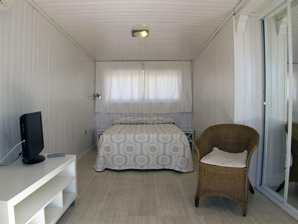 טורמולינוס Hostal Guadalupe מראה חיצוני תמונה