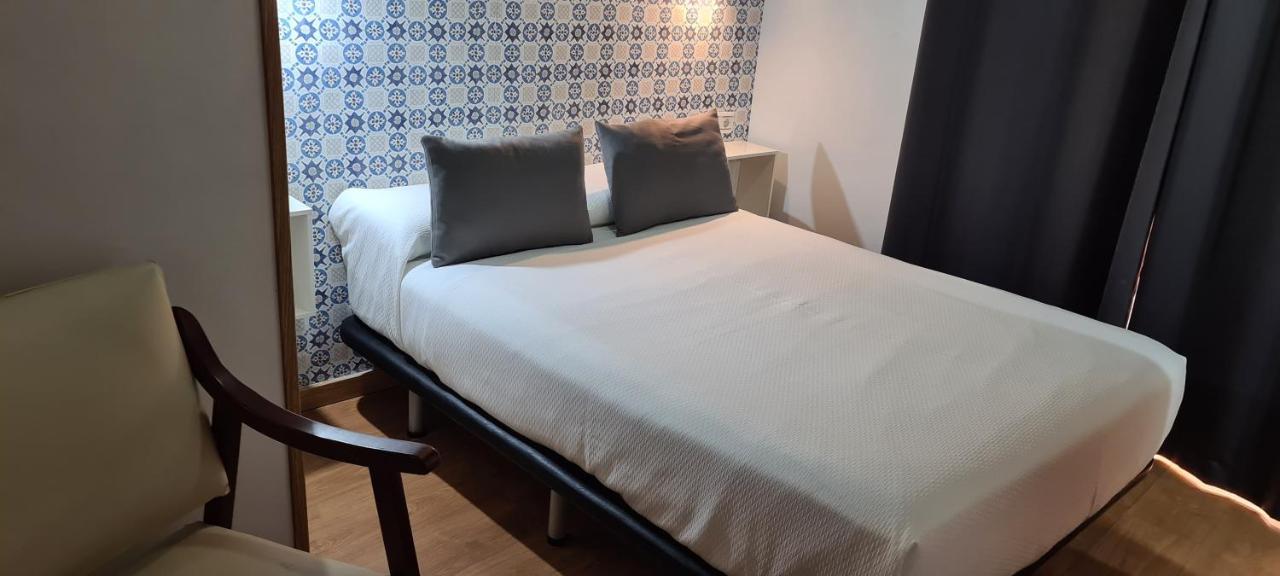 טורמולינוס Hostal Guadalupe מראה חיצוני תמונה