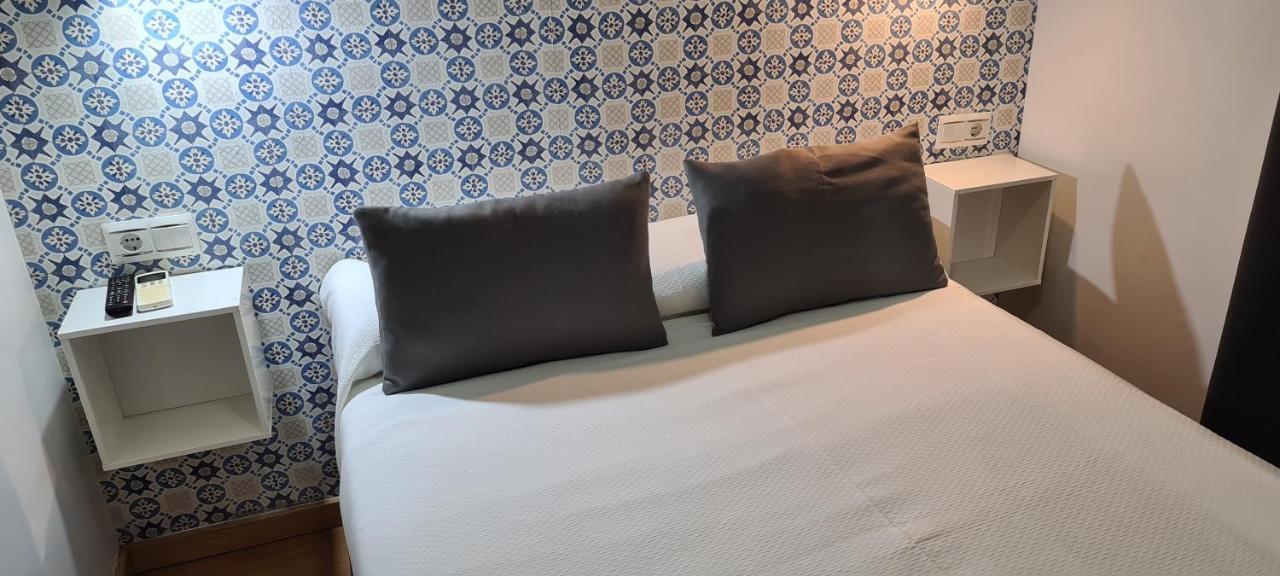 טורמולינוס Hostal Guadalupe מראה חיצוני תמונה